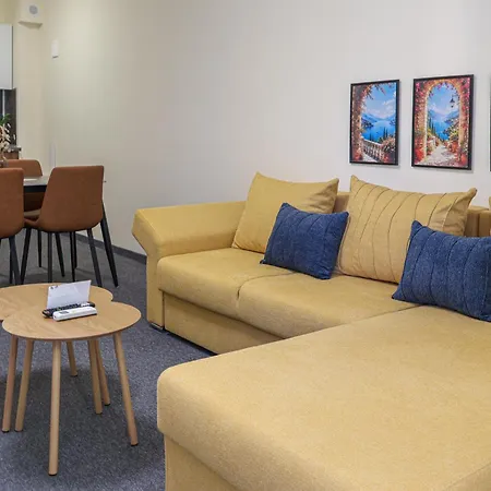 Modern 1br I Rabi Park Апартаменти Святі Костянтин і Олена
