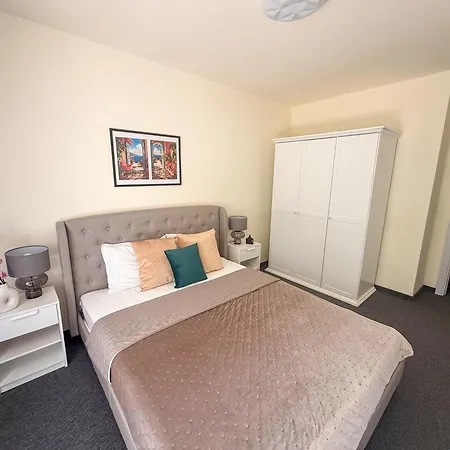 Modern 1br I Rabi Park דירה *